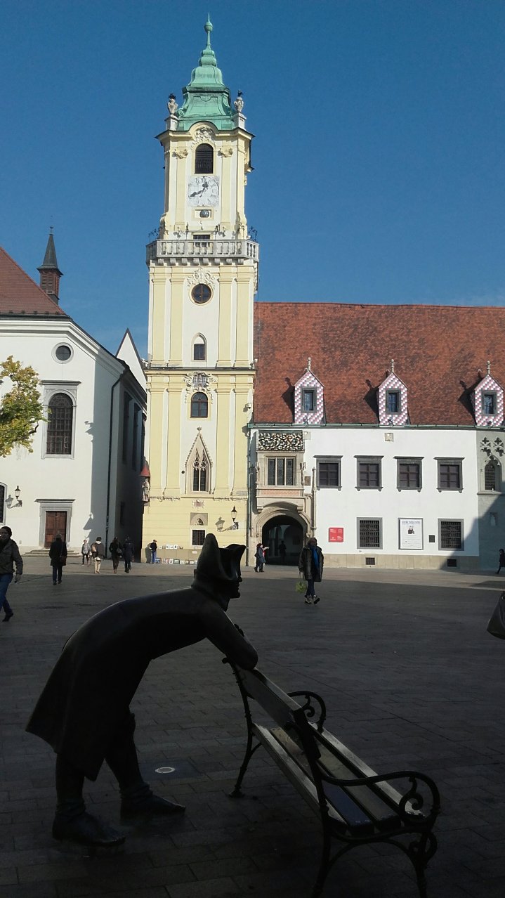 MorePlanesThanTrains-Bratislava Square